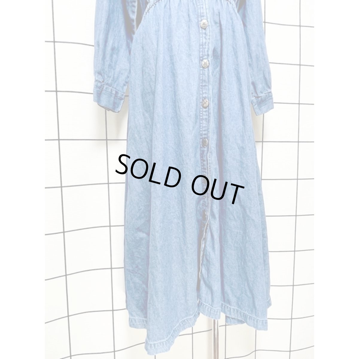 画像9: India 刺繍 デニム 前開き ウエストゴム 長袖 レトロ USA古着 ヴィンテージワンピース【8065】 (9)