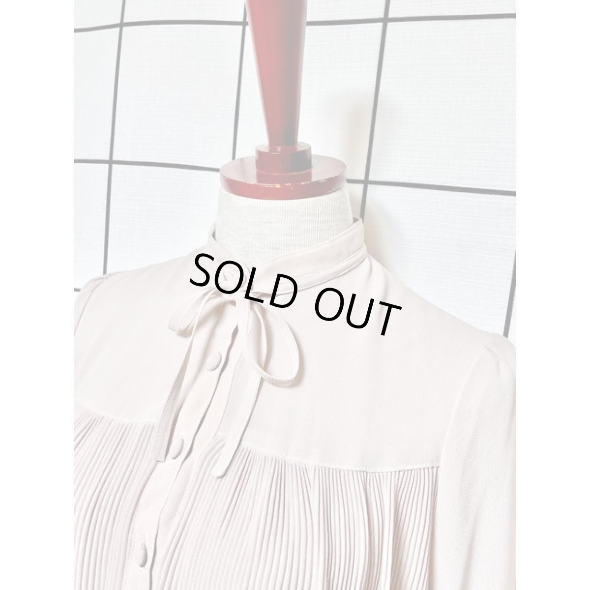 画像8: 首元リボン プリーツ 上品 クラシカル 70年代 昭和レトロ 国産古着 レトロヴィンテージドレス【8086】 (8)