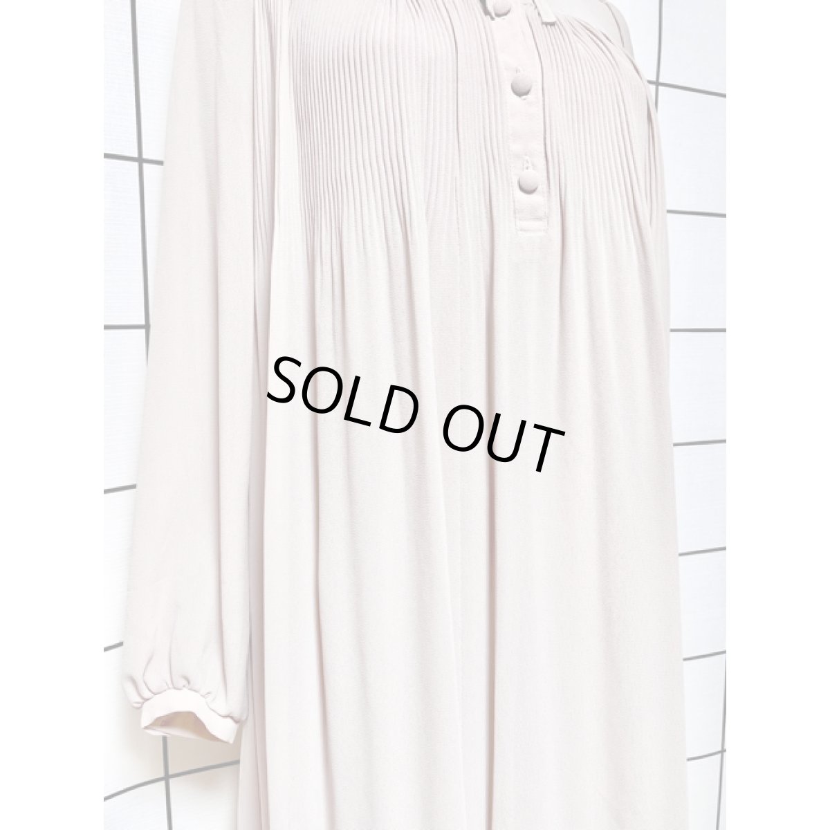 画像10: 首元リボン プリーツ 上品 クラシカル 70年代 昭和レトロ 国産古着 レトロヴィンテージドレス【8086】 (10)