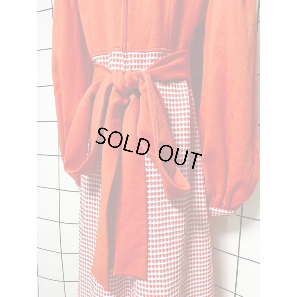 画像6: 70's レトロ ポップ ハート型ボタン バックウエストリボン ロング 長袖 ヨーロッパ古着 ヴィンテージワンピース【V8108】 (6)