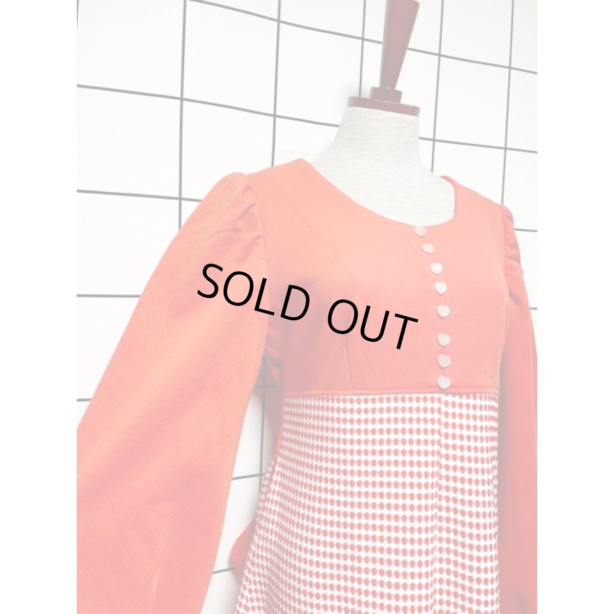 画像3: 70's レトロ ポップ ハート型ボタン バックウエストリボン ロング 長袖 ヨーロッパ古着 ヴィンテージワンピース【V8108】 (3)