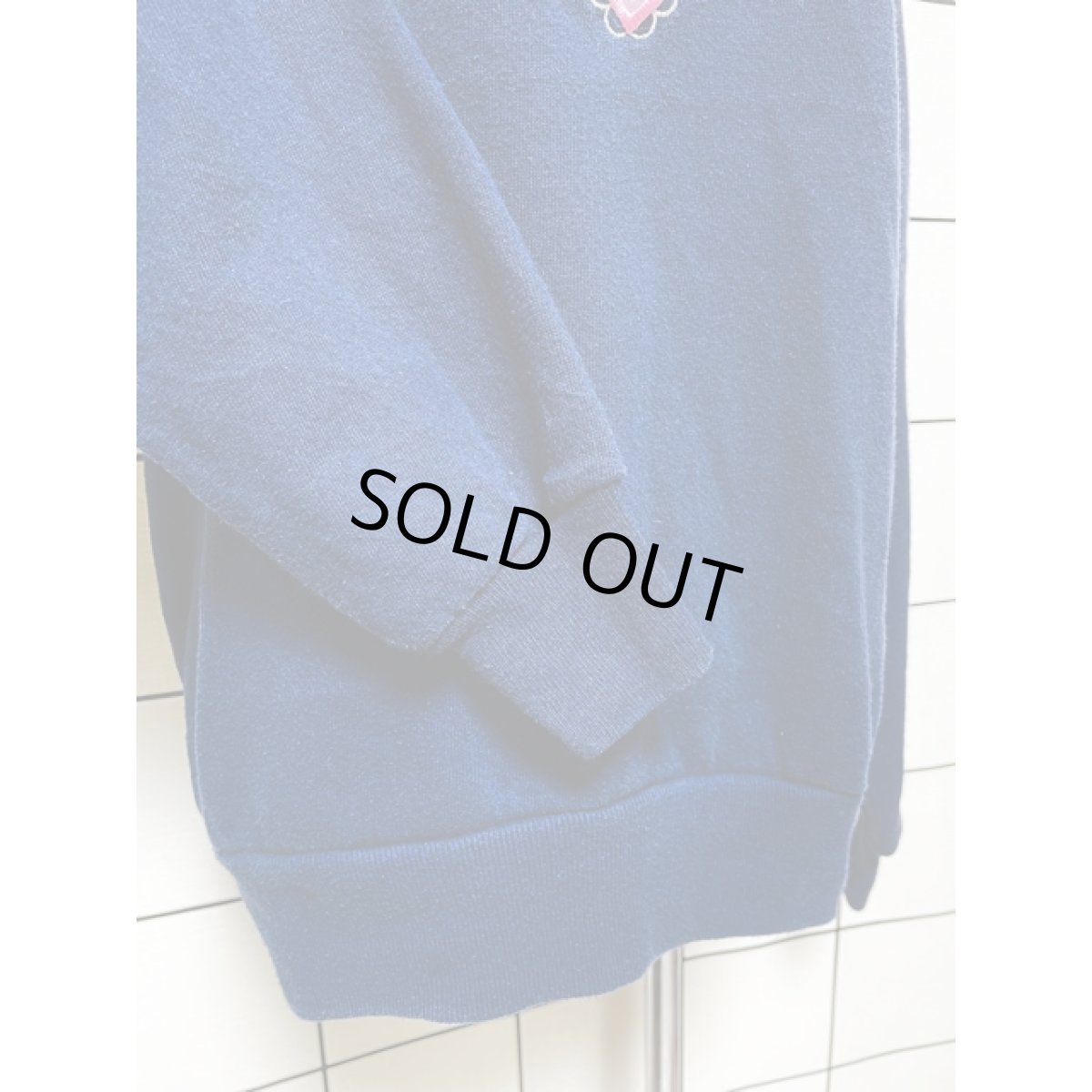 画像9: ハート 刺繍パッチ 英字 ハイネック ネイビー ピンク レトロ USA古着 ヴィンテージスウェット (9)