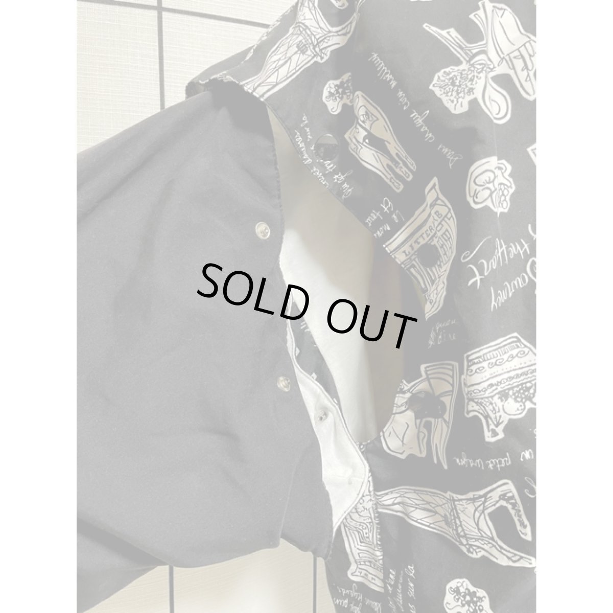 画像9: アート柄 ブラック ホワイト ジップアップ 古着 ジャンパー ブルゾンジャケット (9)