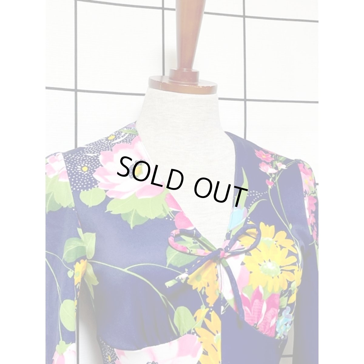 画像3: ヨーロッパ古着 ヴィンテージ ロングドレス 70年代 サイケ 花柄 個性的 パーティー (3)