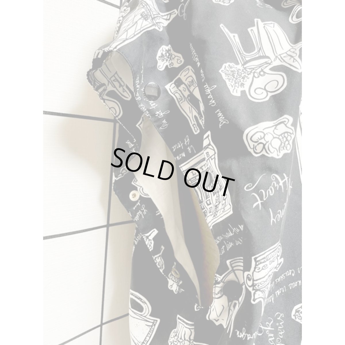 画像10: アート柄 ブラック ホワイト ジップアップ 古着 ジャンパー ブルゾンジャケット (10)