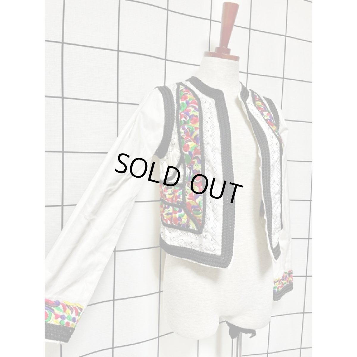 画像4: India カラフル刺繍 ブレード ネイティブ感 フォークロア 前開き レトロ 古着 ヴィンテージジャケット (4)