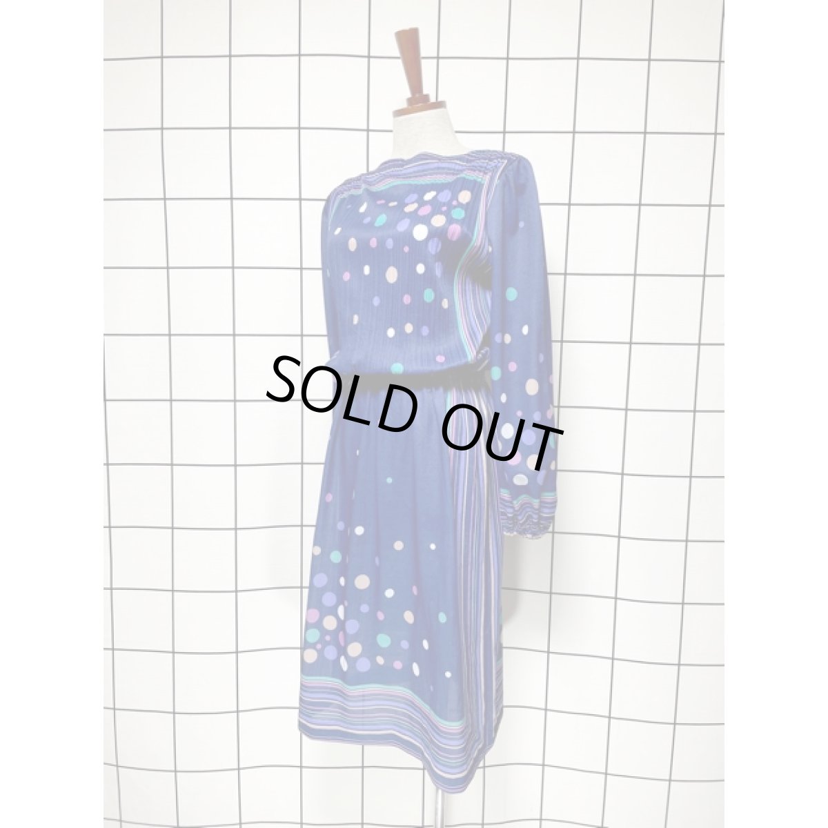 画像2: ドット ボーダー プリーツ ウエストゴム レトロ 長袖 USA古着 ヴィンテージワンピース【V8241】　　 (2)