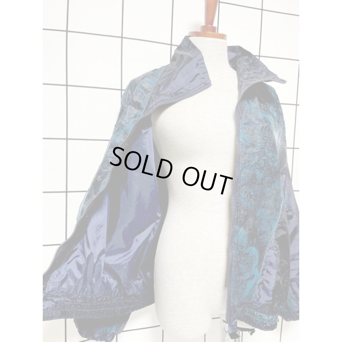 画像9: ネイビー ジップアップ USA古着 ブルゾン ジャンパー ヴィンテージナイロンジャケット【V8228】 (9)