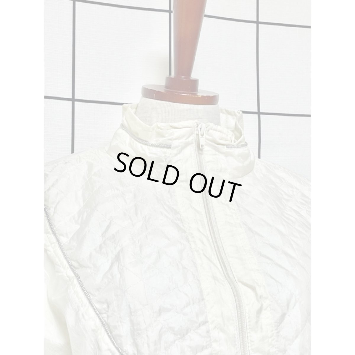 画像3: オフホワイト ジップアップ USA古着 ブルゾン ジャンパー ヴィンテージナイロンジャケット (3)