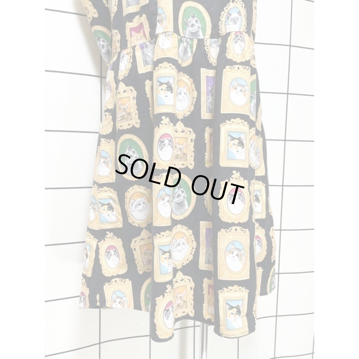 画像9: ネコ柄 ブラック ノースリーブ レトロ USA古着 ヴィンテージワンピース【8277】 (9)