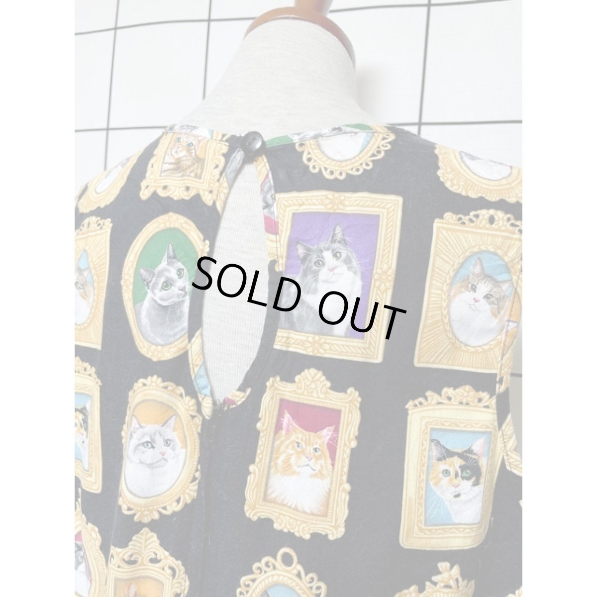 画像6: ネコ柄 ブラック ノースリーブ レトロ USA古着 ヴィンテージワンピース【8277】 (6)