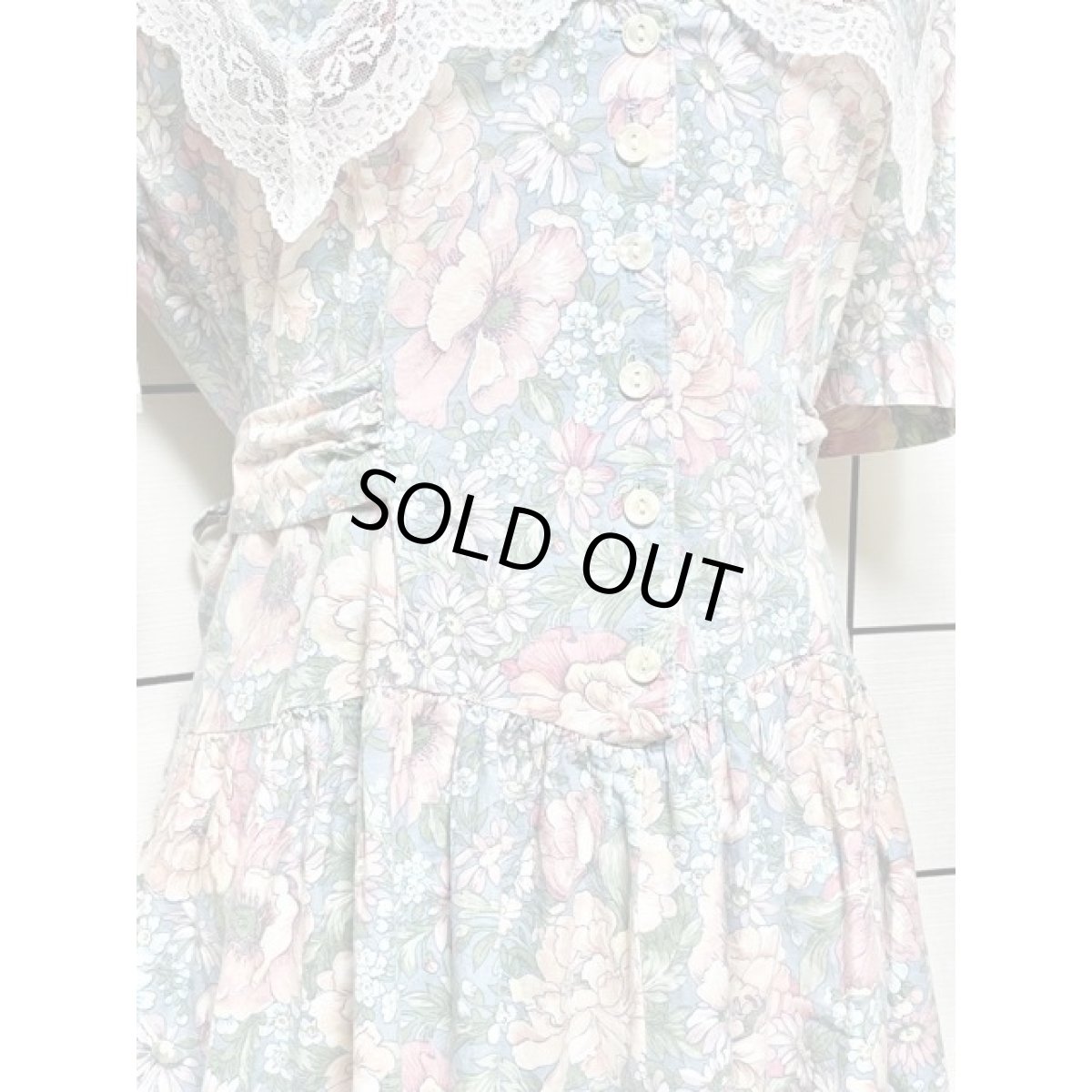 画像9: セーラー襟 アンティークフラワー柄 パステル調 バックウエストリボン クラシカル 半袖 レトロ USA古着 ヴィンテージワンピース【8283】 (9)