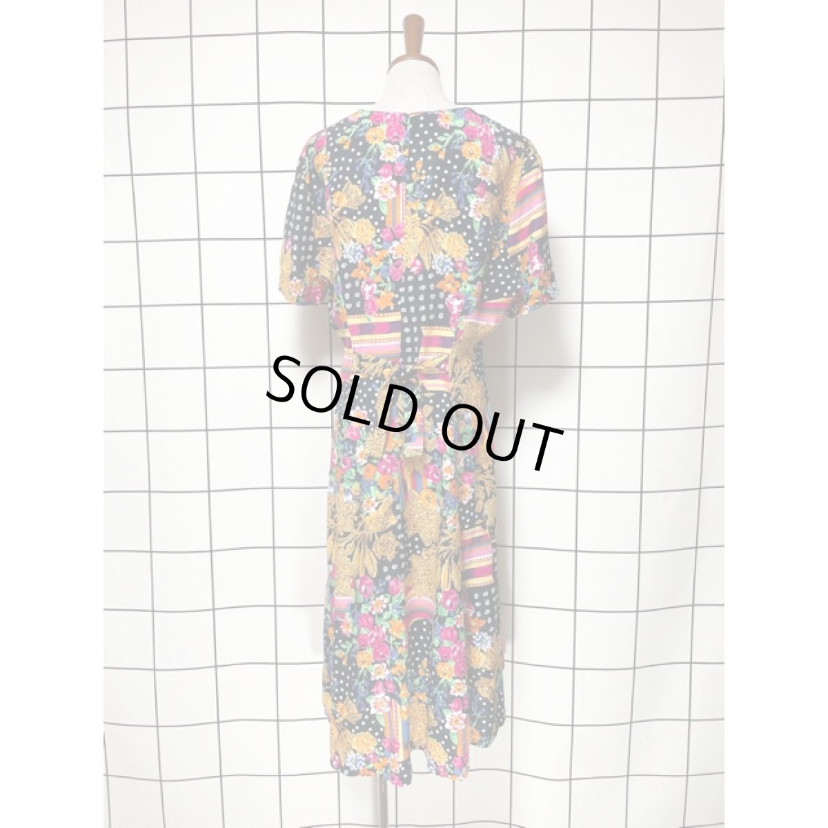 画像5: ドット柄 花柄 前開き カラフル 半袖 レトロ USA古着 ヴィンテージワンピース (5)