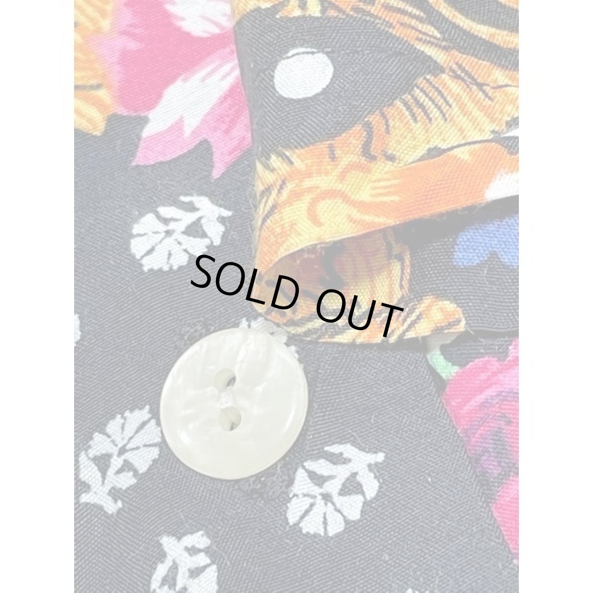 画像18: ドット柄 花柄 前開き カラフル 半袖 レトロ USA古着 ヴィンテージワンピース (18)