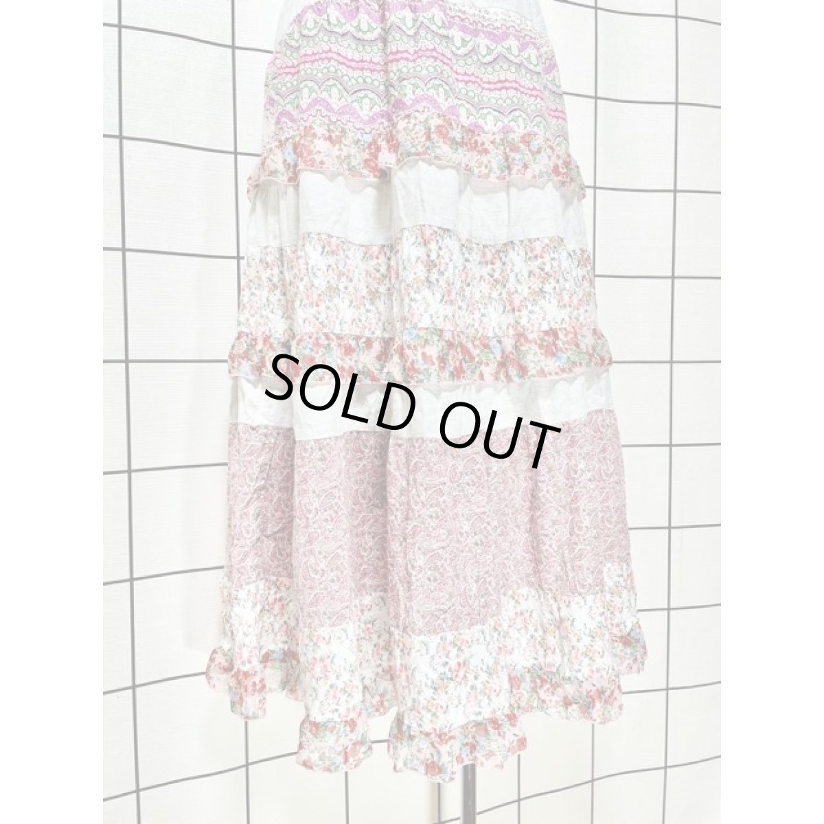 画像6: ティアード 花柄 ウエストゴム ガーリー レトロ ヨーロッパ古着 ヴィンテージスカート (6)