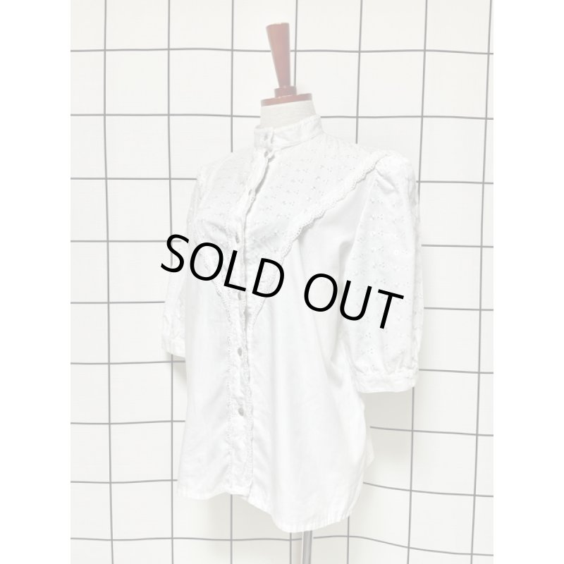 レース ホワイト 白 スタンドカラー コンチョボタン ディアン