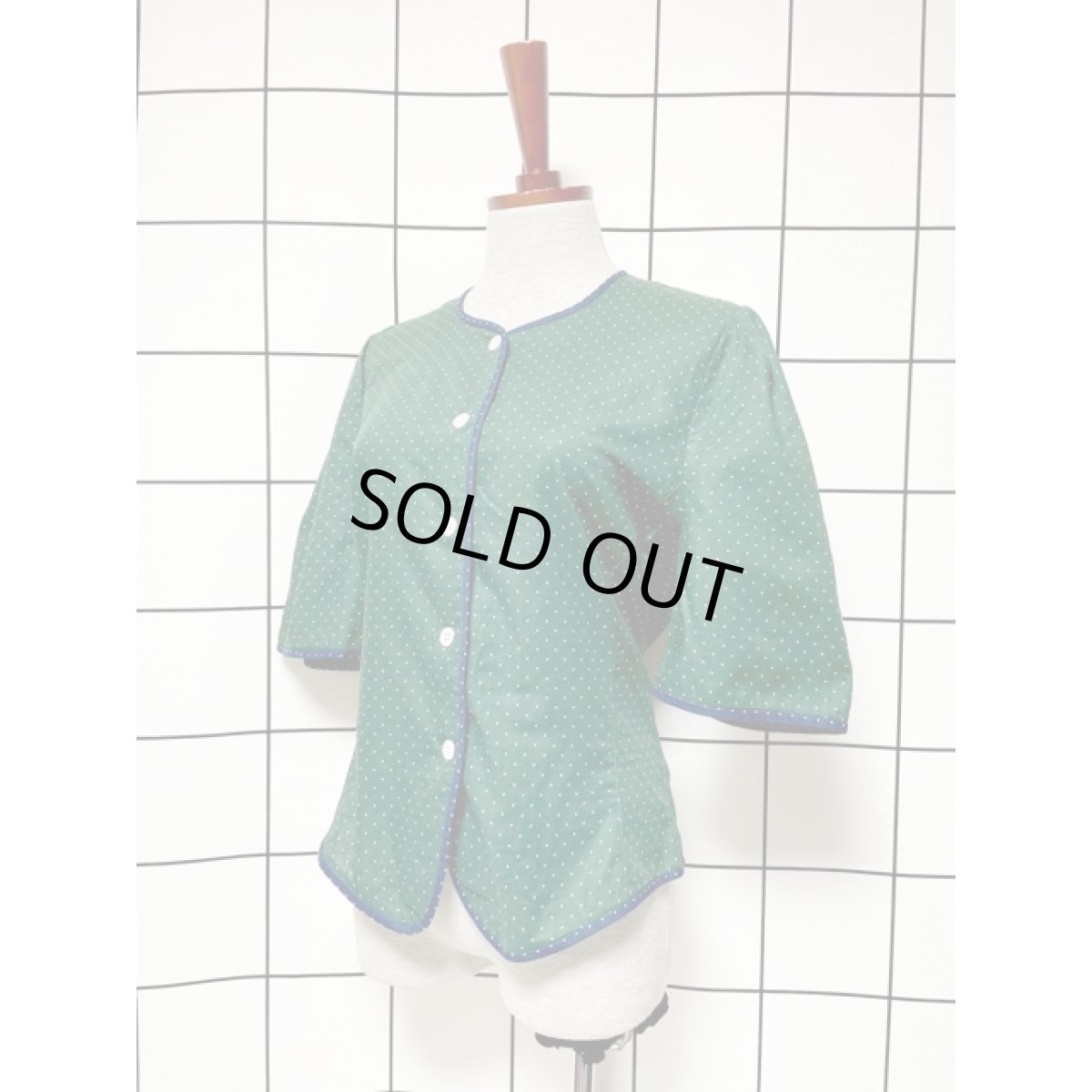 画像2: ドット柄 バックリボン ノーカラー グリーン ネイビー ホワイト ディアンドル チロルブラウス ドイツ民族衣装 舞台 演奏会 フォークダンス オクトーバーフェス (2)