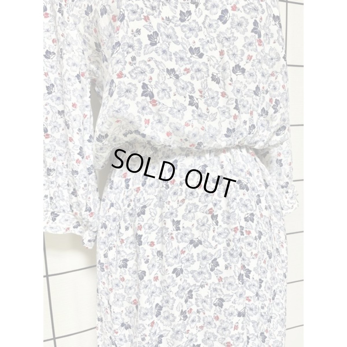 画像8: ヨーロッパ古着 ワンピース ヴィンテージ イングランド フリル リボン 花柄 長袖 (8)