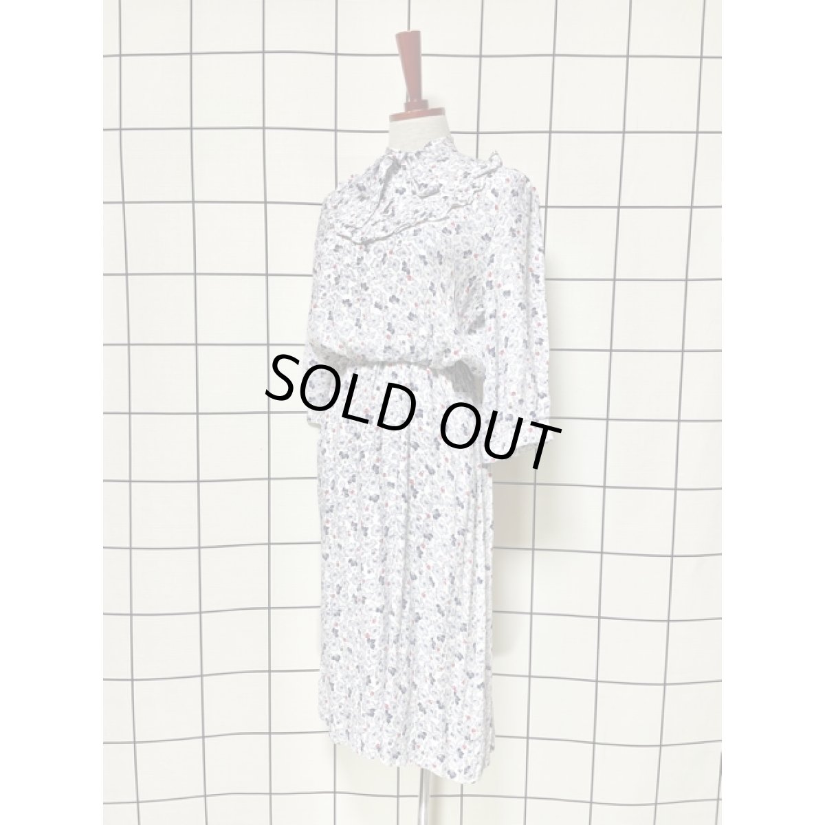 画像2: ヨーロッパ古着 ワンピース ヴィンテージ イングランド フリル リボン 花柄 長袖 (2)