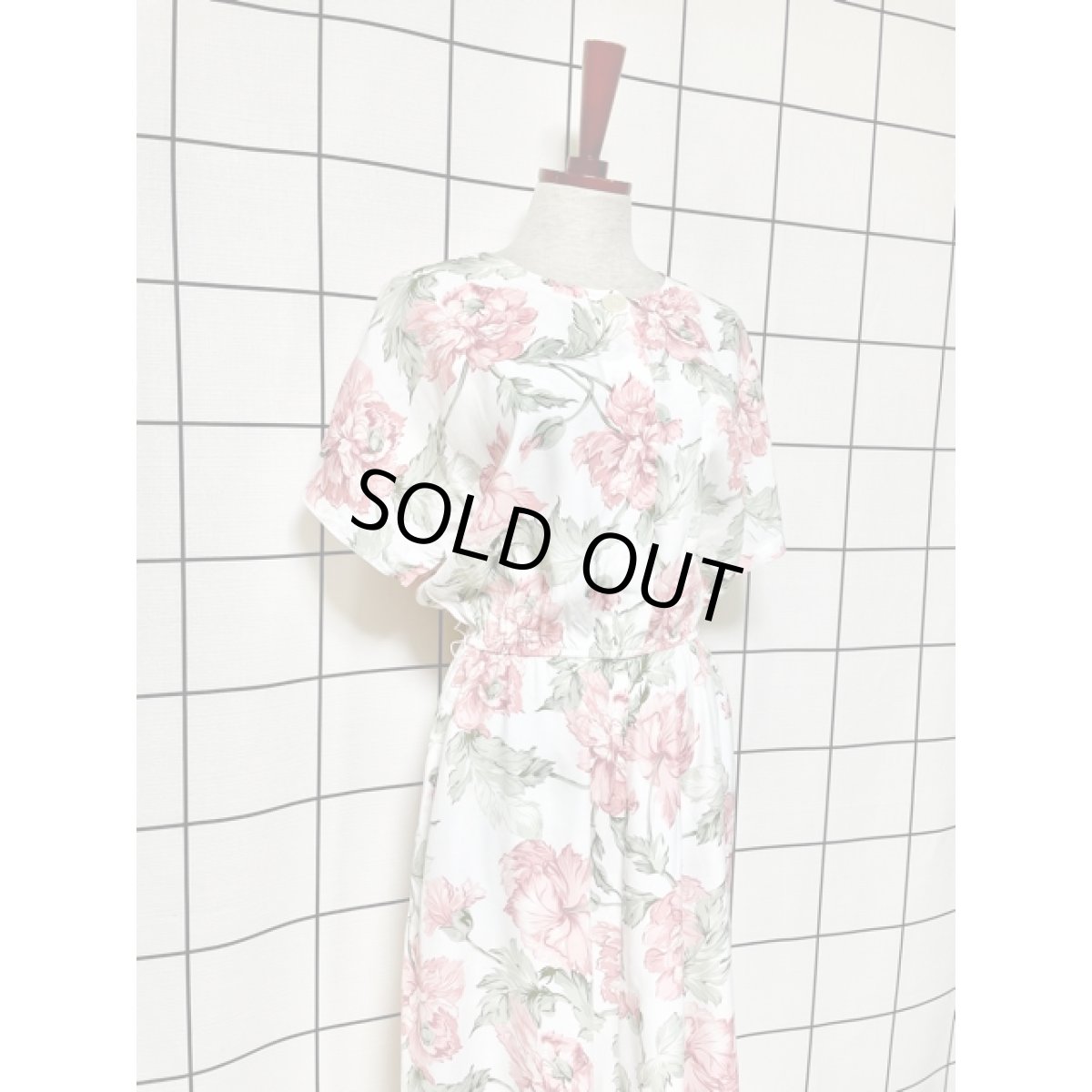 画像7: アンティークフラワー柄 ホワイト ウエストゴム クラシカル 半袖 レトロ USA古着 ヴィンテージワンピース【V8387】 (7)