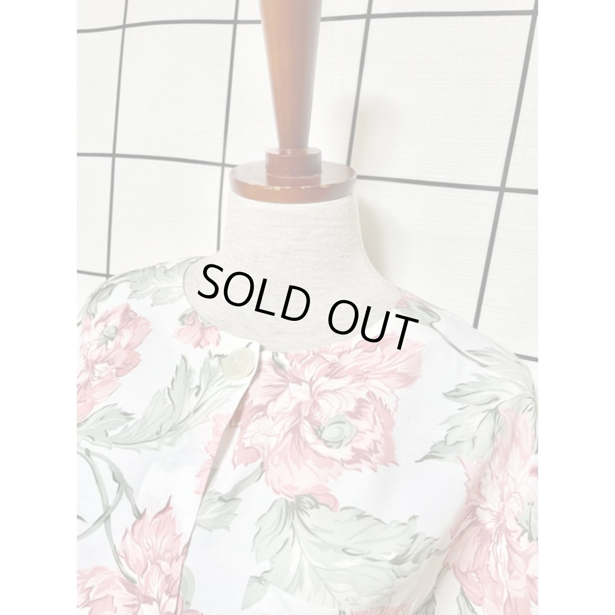 画像8: アンティークフラワー柄 ホワイト ウエストゴム クラシカル 半袖 レトロ USA古着 ヴィンテージワンピース【V8387】 (8)