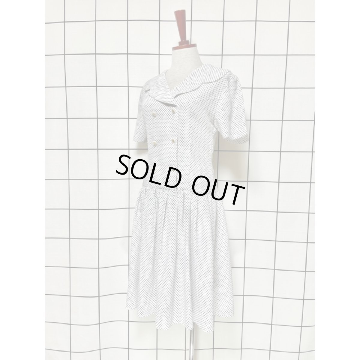 画像2: ドット ホワイト ブラック ビッグカラー 半袖 レトロ USA古着 ヴィンテージワンピース (2)