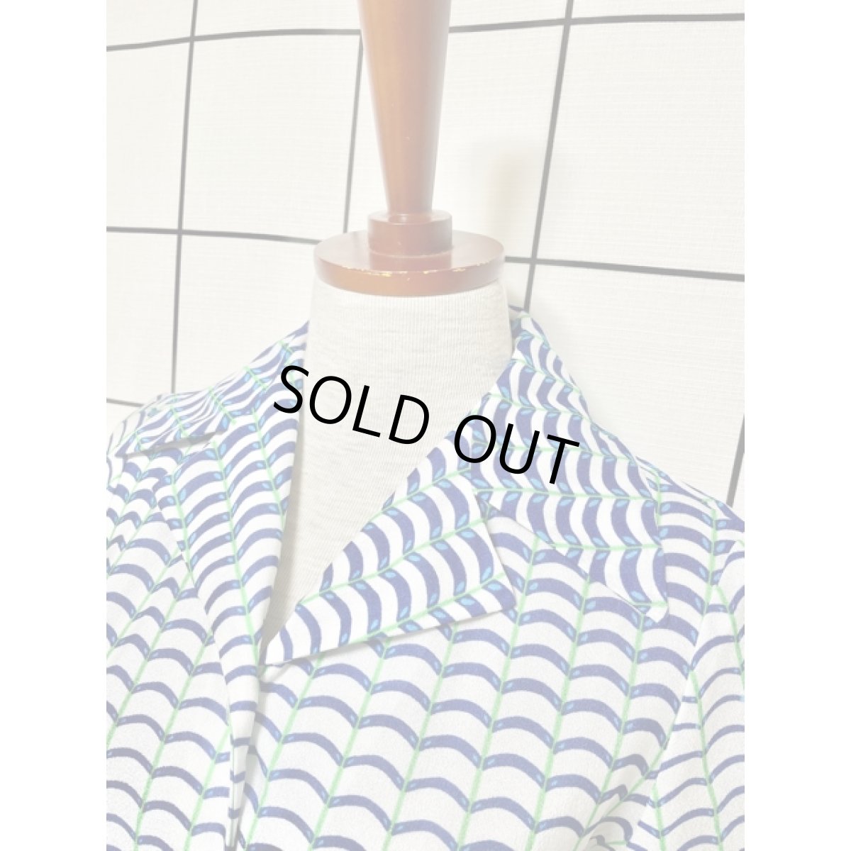 画像7: レトロワンピース 総柄 70年代 爽やか ホワイト ネイビー ブルー 半袖 古着 (7)