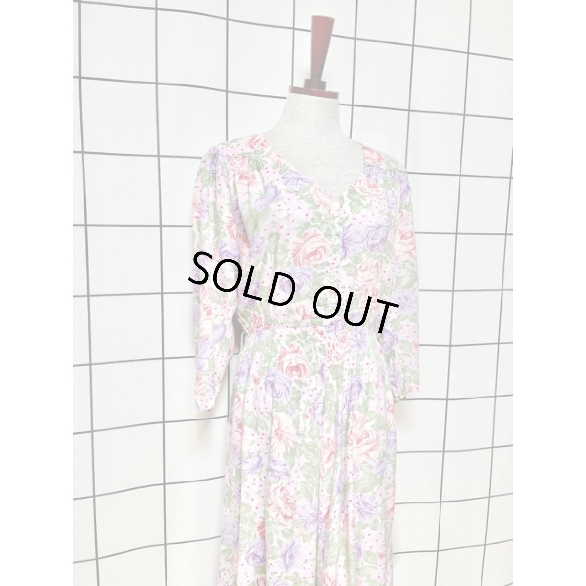 画像7: 総花柄 ノーカラー ウエストゴム ガーリー 長袖 レトロ USA古着 ヴィンテージワンピース (7)