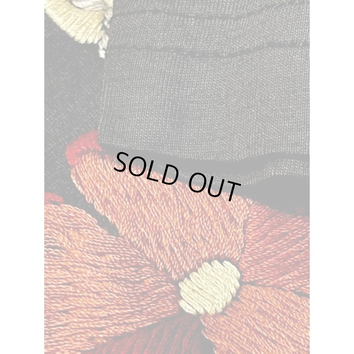 画像14: お花刺繍 ブラック プルオーバー 長袖 フォークロア レトロ 古着 ヴィンテージ刺繍ブラウス (14)