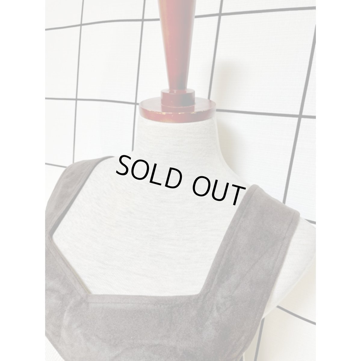 画像8: チロルワンピース リネン混紡 花型パーツ ドイツ民族衣装 オクトーバーフェスト (8)