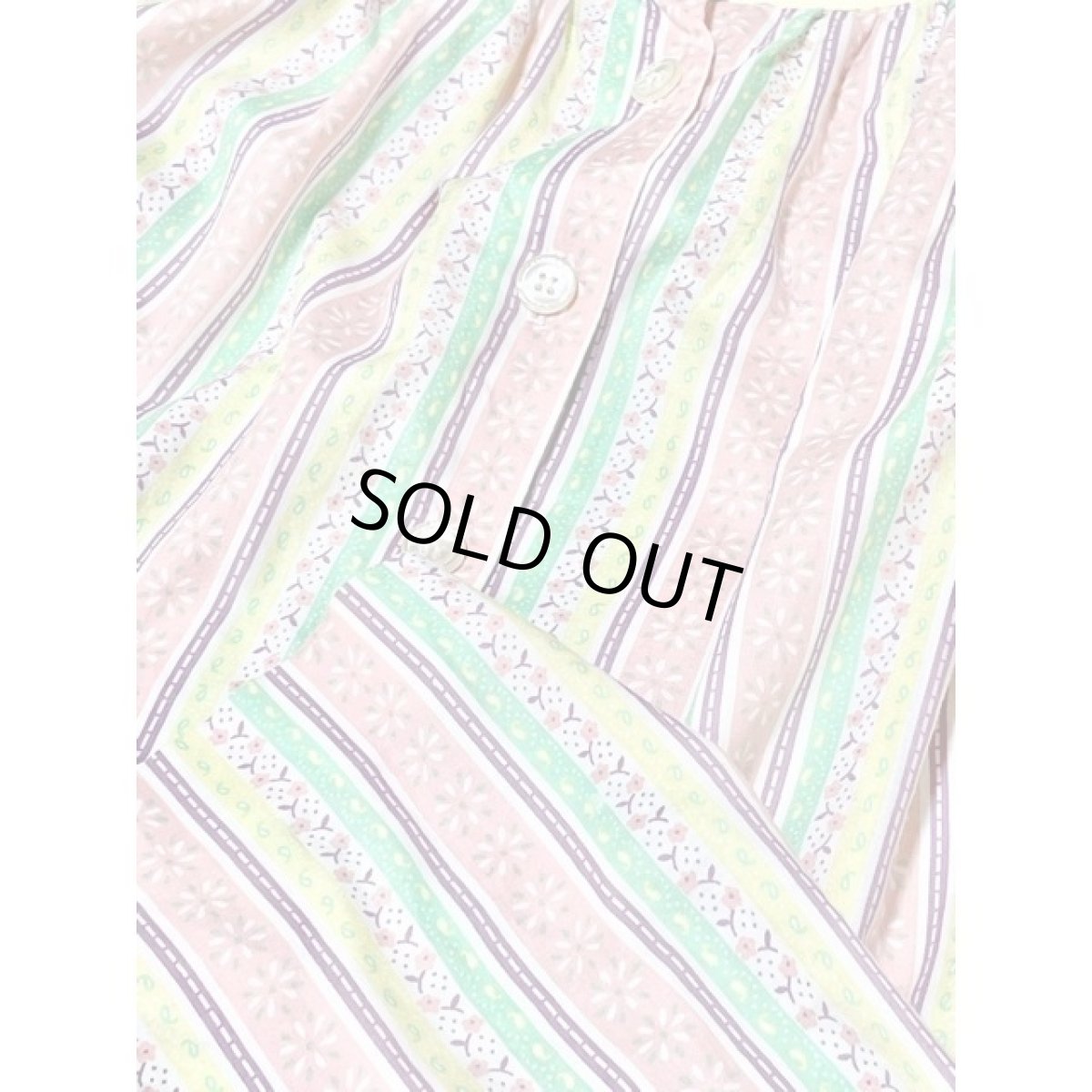 画像9: ストライプ 小花柄 ポップ 前開き レトロ USA古着 ヴィンテージスカート (9)