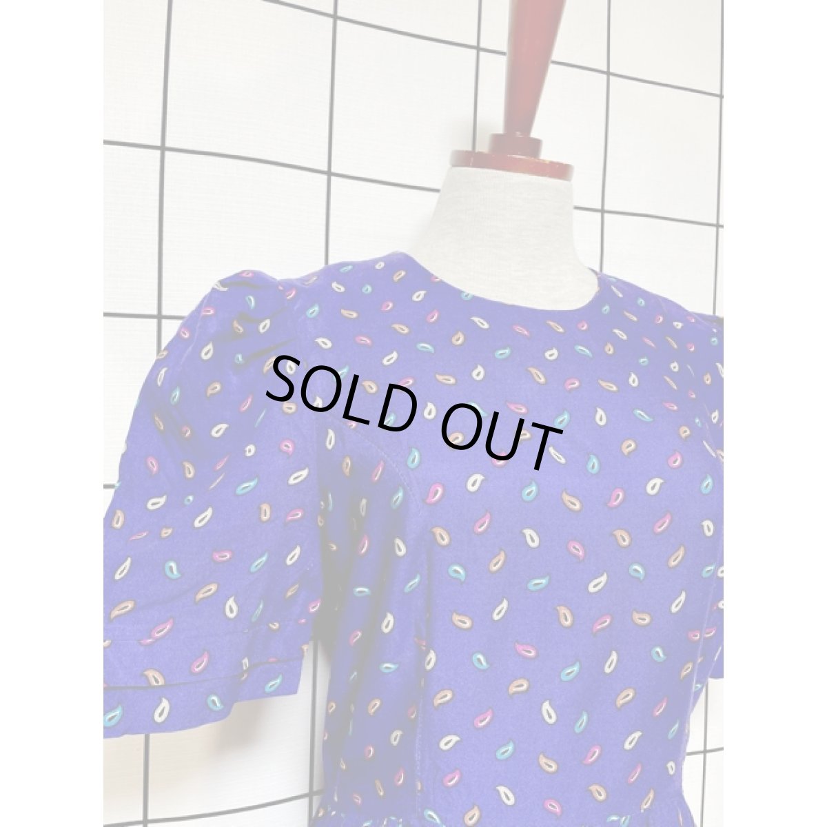 画像4: ペイズリーモチーフ 花柄 パフスリーブ 半袖 レトロ USA古着 ヴィンテージワンピース (4)