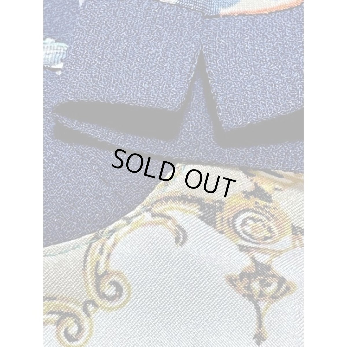 画像13: スペイン製 スカーフ柄 ドット フロントリボン プルオーバー ヨーロッパ古着 半袖 シャツ ヴィンテージブラウス (13)