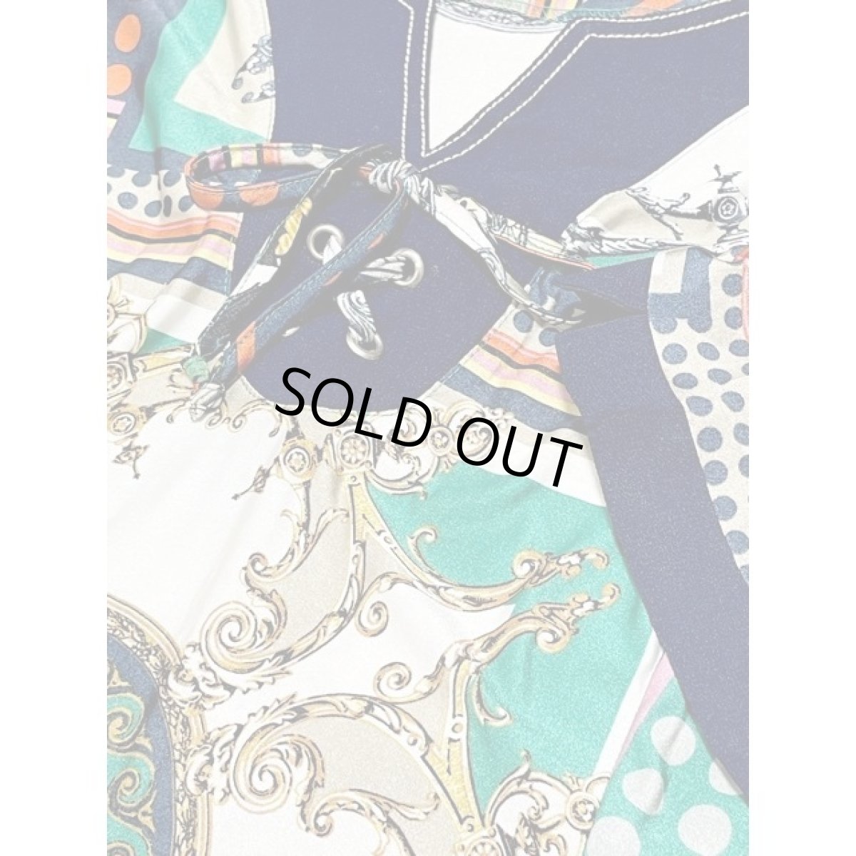 画像8: スペイン製 スカーフ柄 ドット フロントリボン プルオーバー ヨーロッパ古着 半袖 シャツ ヴィンテージブラウス (8)