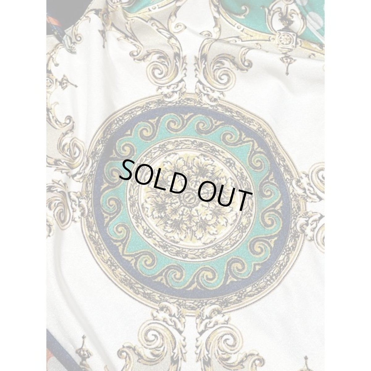 画像11: スペイン製 スカーフ柄 ドット フロントリボン プルオーバー ヨーロッパ古着 半袖 シャツ ヴィンテージブラウス (11)