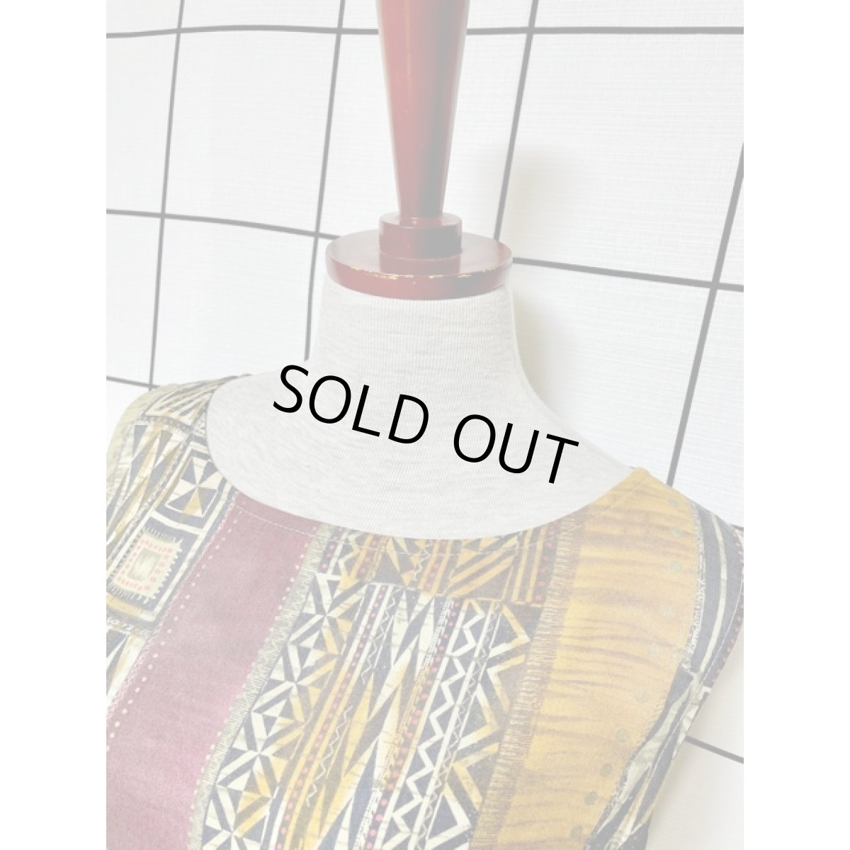 画像5: メキシコ製 エスニック柄 バックウエストリボン ノースリーブ レトロ 古着 ヴィンテージワンピース (5)