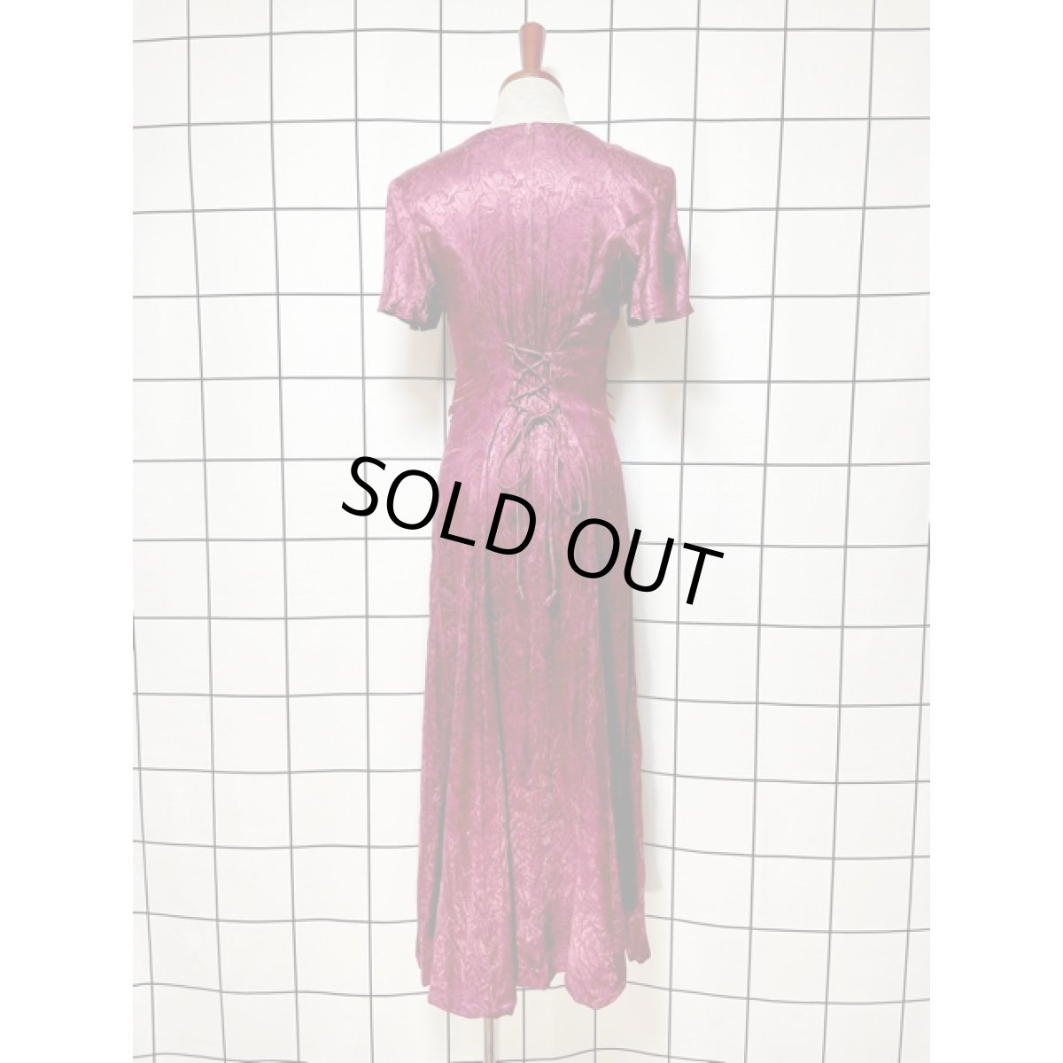 画像2: アメリカ古着 バック編み上げデザイン 花模様織り フラワーレース 半袖 レトロ クラシカル ヴィンテージドレス (2)