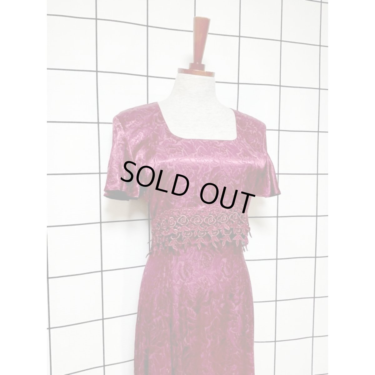 画像5: アメリカ古着 バック編み上げデザイン 花模様織り フラワーレース 半袖 レトロ クラシカル ヴィンテージドレス (5)