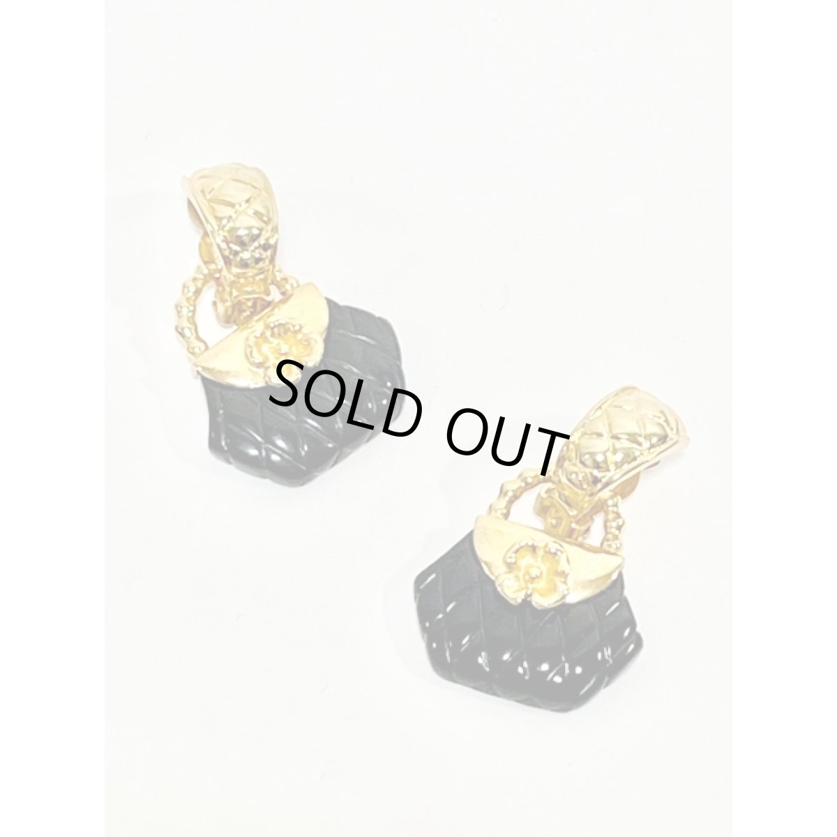 画像2: レトロアンティーク ヴィンテージ イヤリング バッグ型 鞄型【8560】 (2)