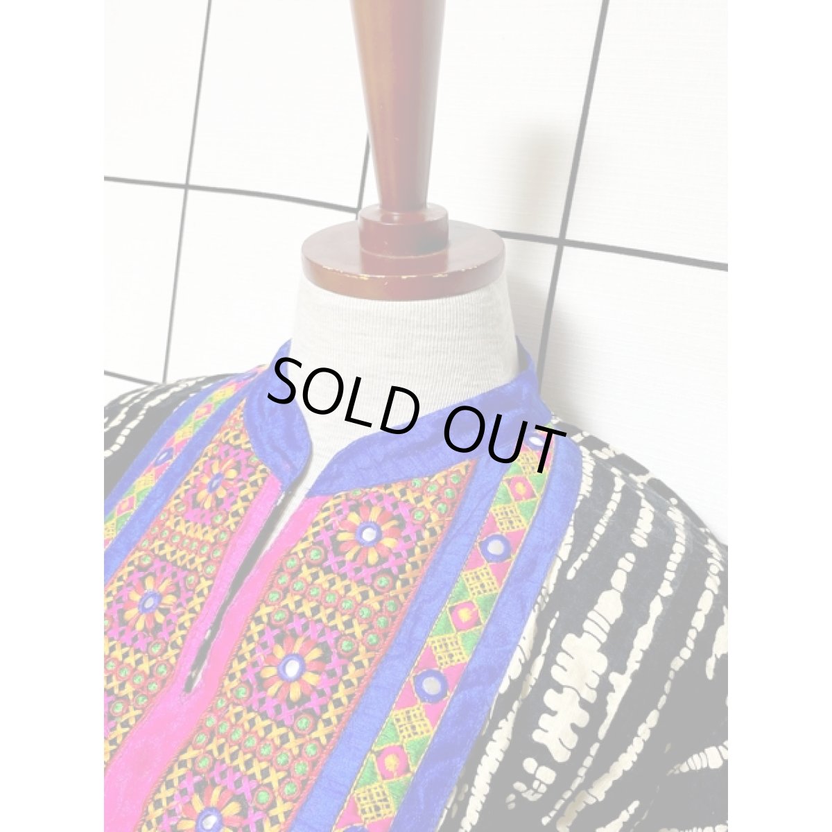 画像4: アフリカンバティック アメリカ古着 ドレス ヴィンテージ エスニック刺繍 レトロ (4)