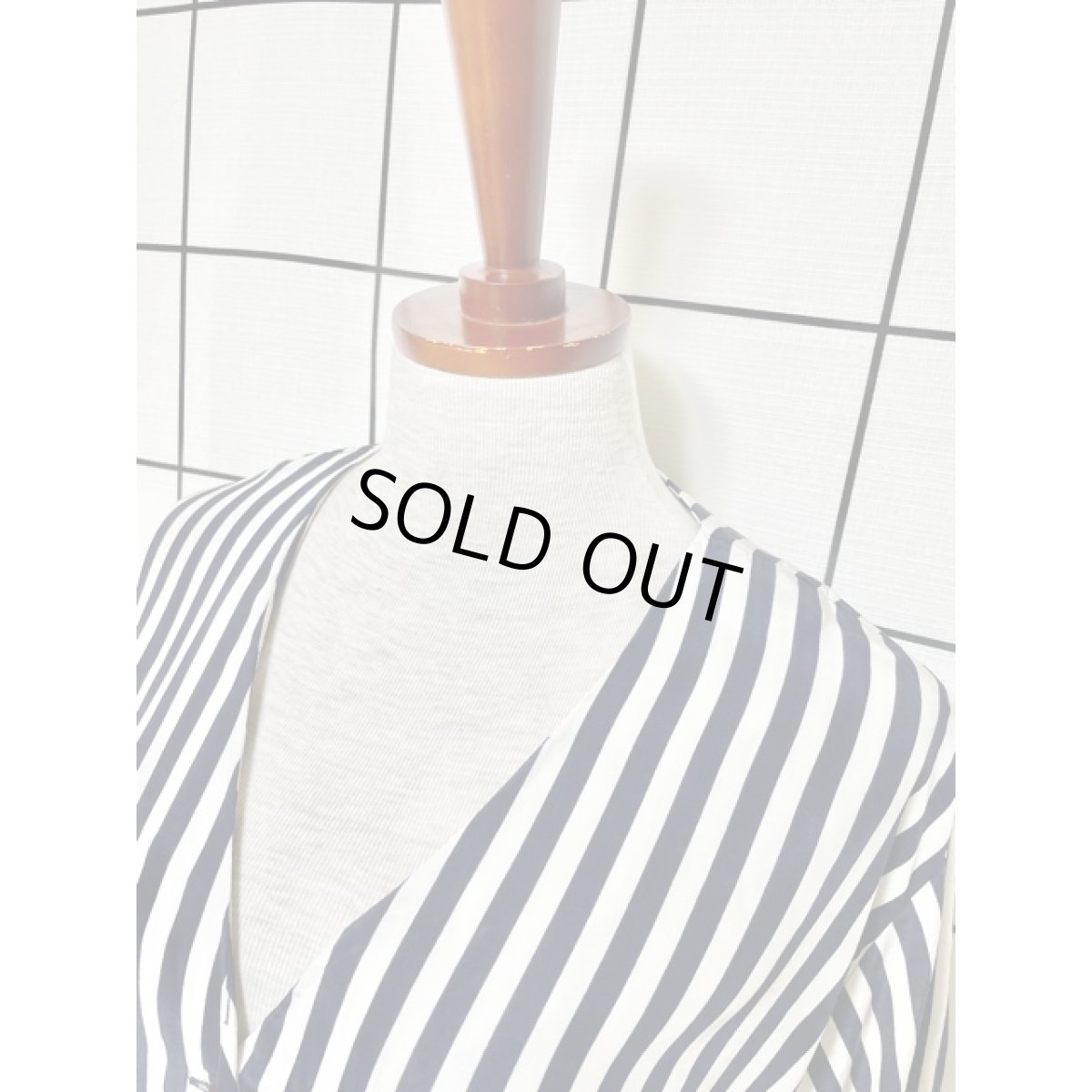 画像4: USA古着 ワンピース ヴィンテージ ストライプ柄 前開き レトロ  (4)