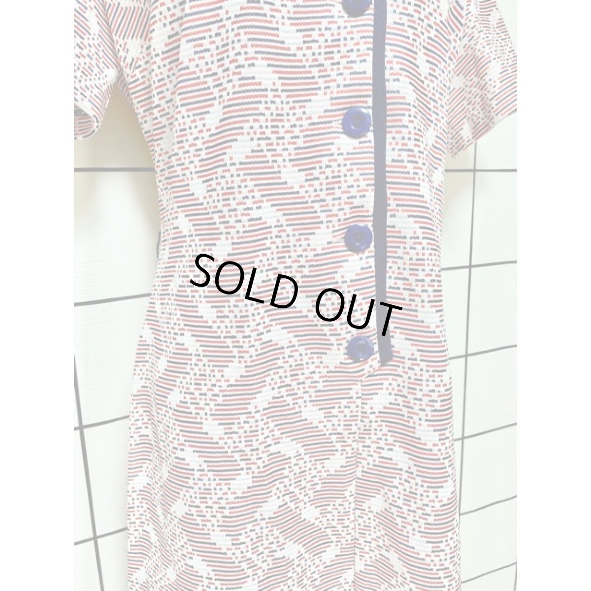 画像7: ヨーロッパ古着 70'sVintage トリコロールカラー 綺麗なシルエット 半袖 レトロ ヴィンテージワンピース ホワイト ネイビー レッド【V8614】 (7)