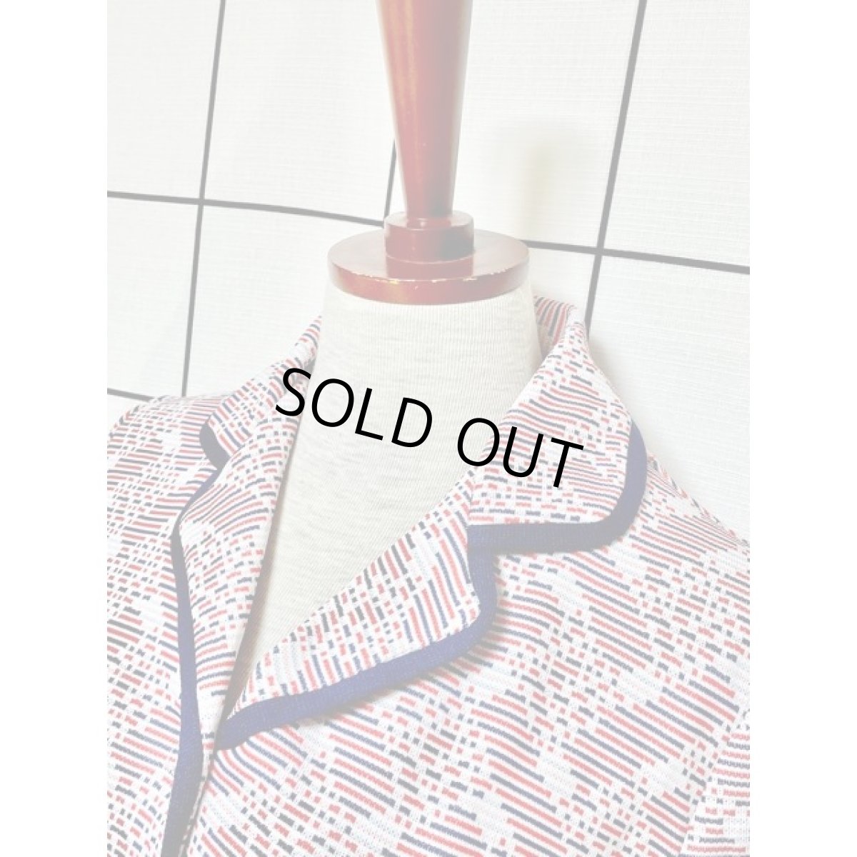 画像4: ヨーロッパ古着 70'sVintage トリコロールカラー 綺麗なシルエット 半袖 レトロ ヴィンテージワンピース ホワイト ネイビー レッド【V8614】 (4)