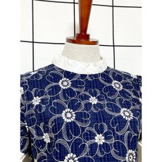 画像5: お花刺繍 70年代 半袖 昭和レトロ 国産古着 レトロワンピース ネイビー (5)
