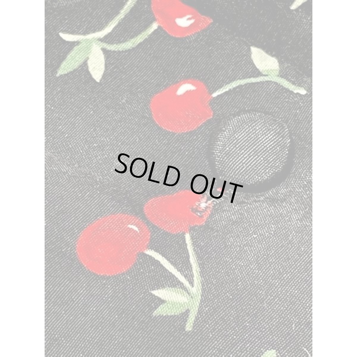 画像12: アメリカ古着 可愛らしいチェリー柄  前開き バックリボン 半袖 レトロ ヴィンテージシャツワンピース ブラック レッド【8621】 (12)