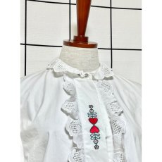画像6: ハート刺繍 フリルレース クラシカル チロルブラウス ドイツ民族衣装 オクトーバーフェスト (6)