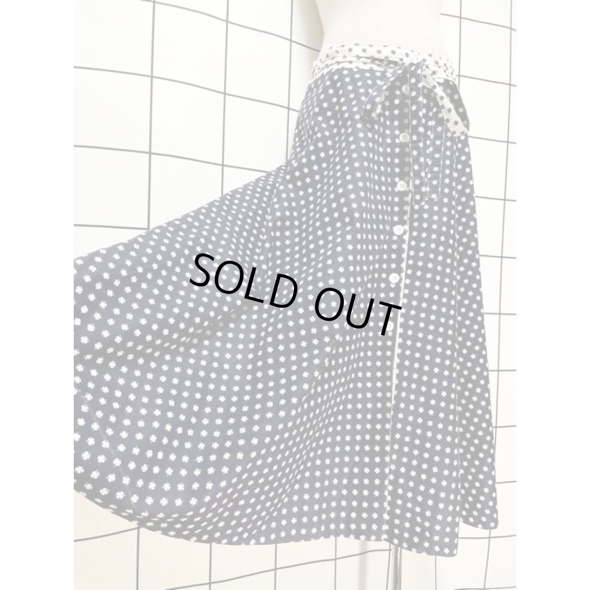 画像6: ヨーロッパ古着 四葉のクローバー めずらしいリバーシブルデザイン レトロガーリー ヴィンテージスカート【V8686】 (6)