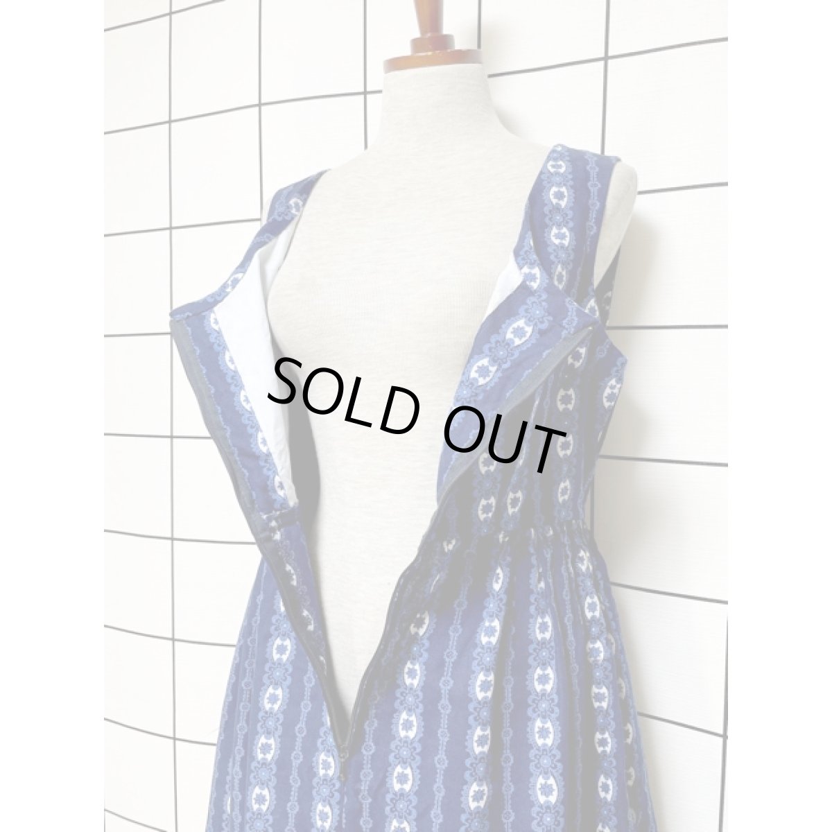 画像8: チロルワンピース 花柄 ストライプ ドイツ民族衣装 オクトーバーフェスト (8)