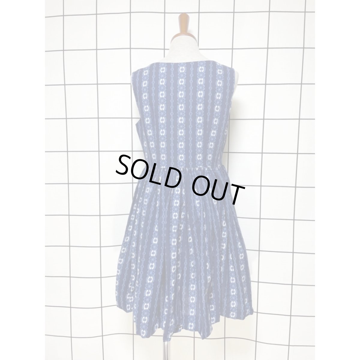 画像3: チロルワンピース 花柄 ストライプ ドイツ民族衣装 オクトーバーフェスト (3)