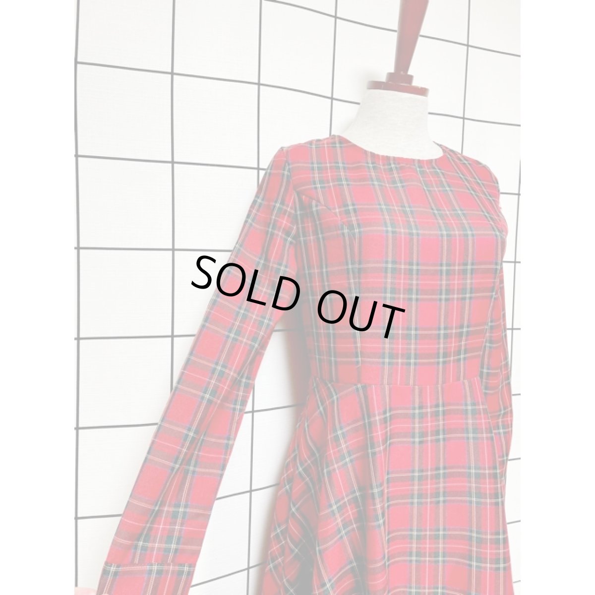 画像7: アメリカ古着 タータンチェックでトラッドガーリースタイル Aライン レトロ 長袖 ヴィンテージワンピース【8704】 (7)